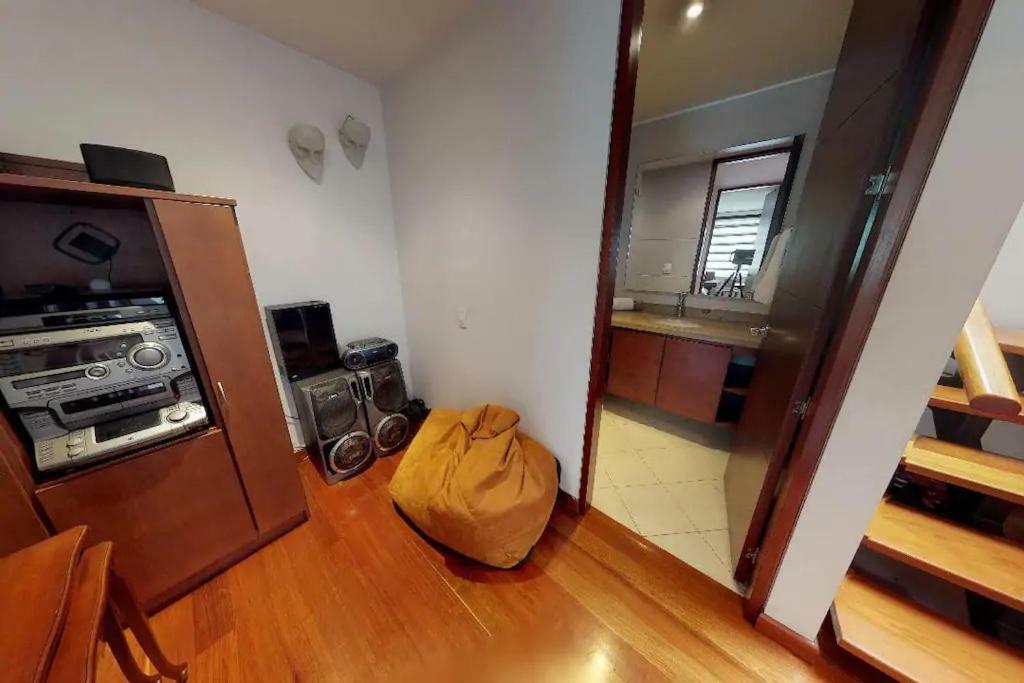 Calle 98 #21-53 Apartamento * Bogotá