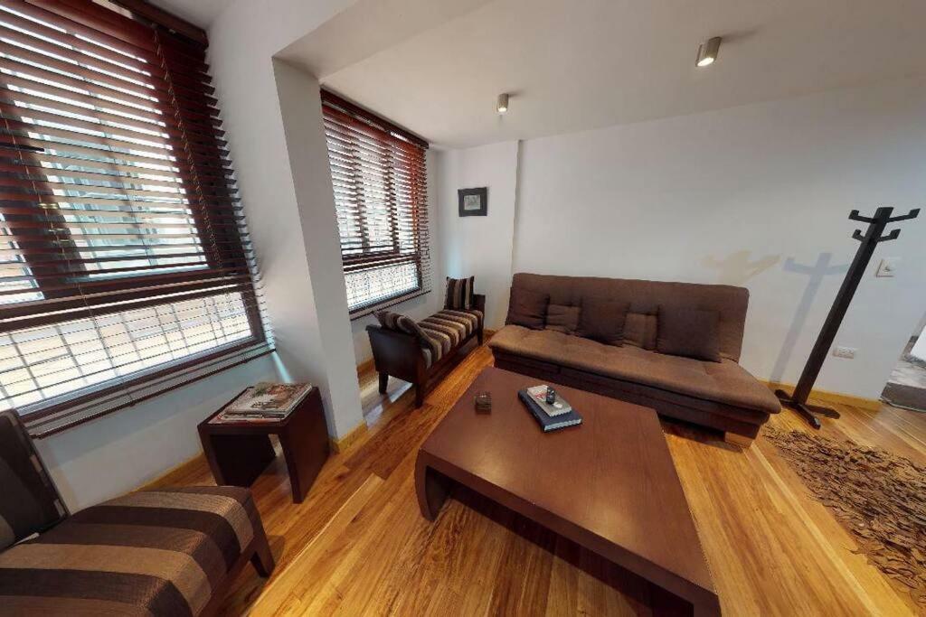 Calle 98 #21-53 Apartamento * Bogotá