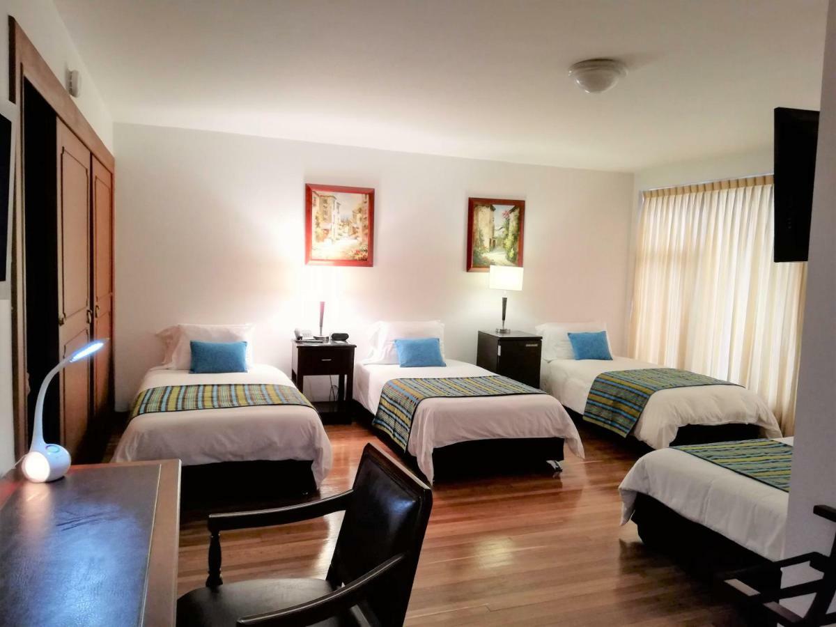 Parkway Hotel