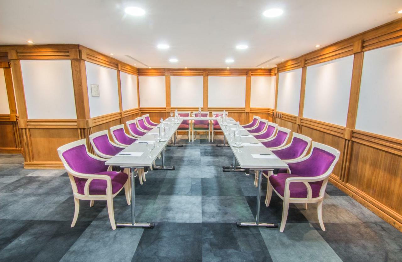 Hotel Ghl Hamilton 4*