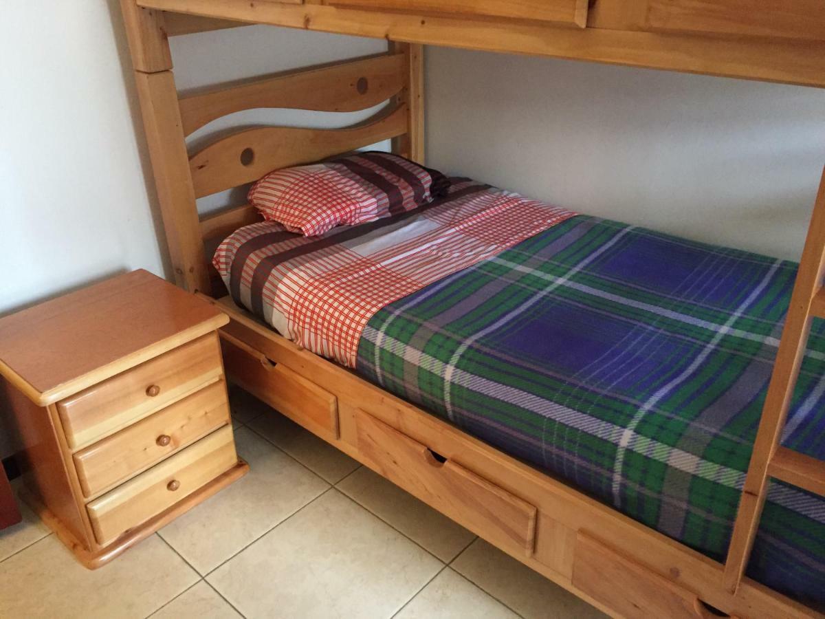 Lively Chapinero Hostal *