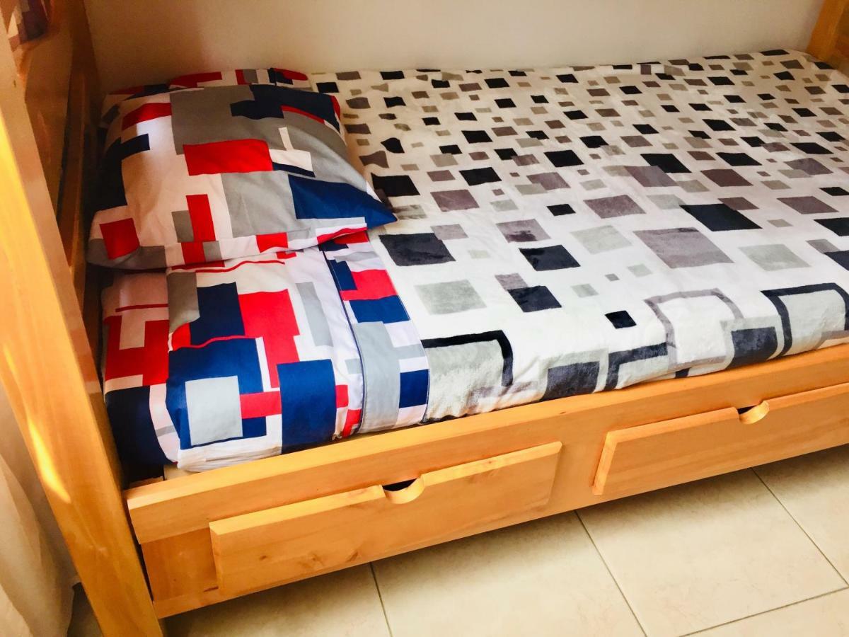 Lively Chapinero Hostal *
