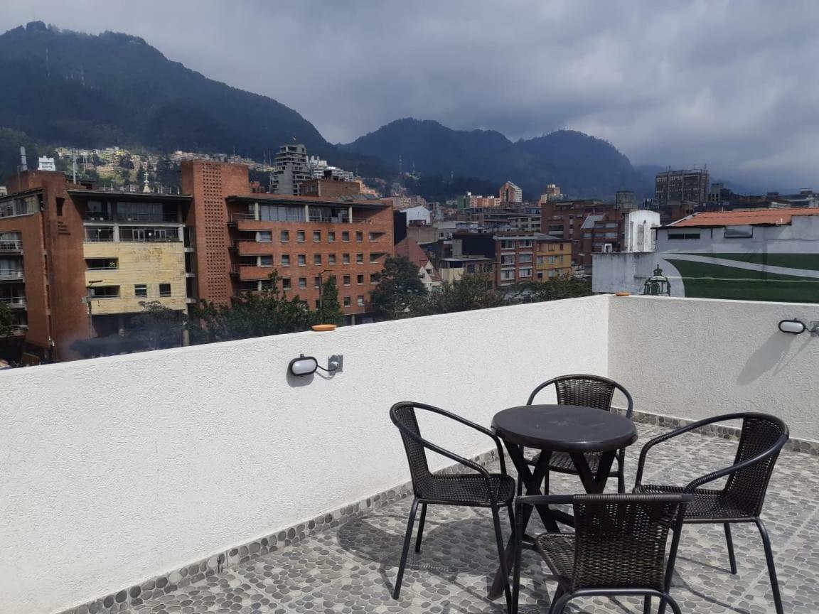 Edificio Santa Marta * Bogotá