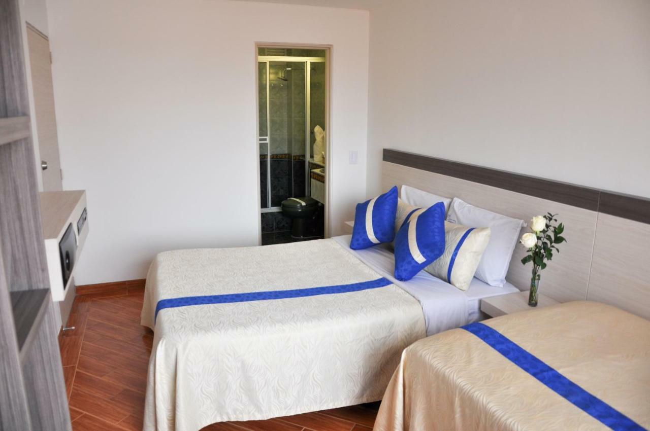 Hostal Suites Royal *