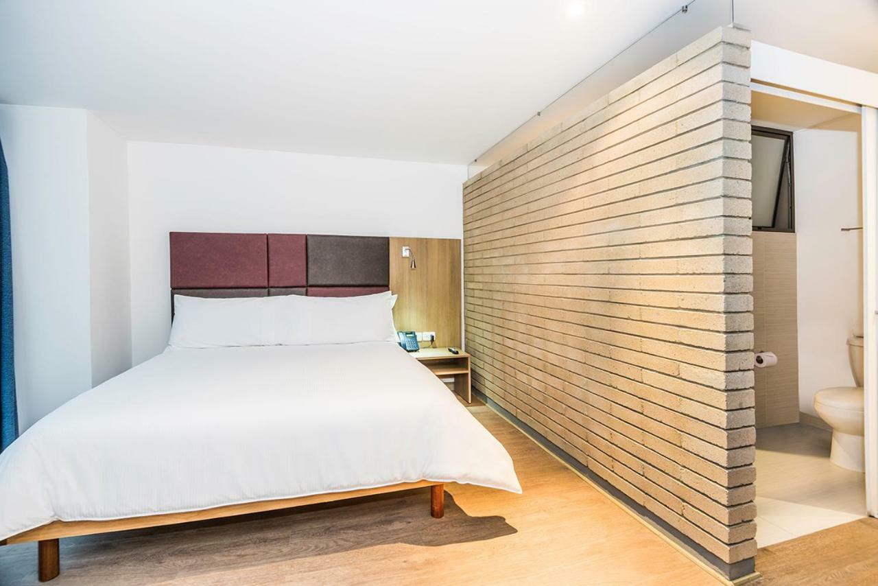 Viaggio Teleport Hotel 3*