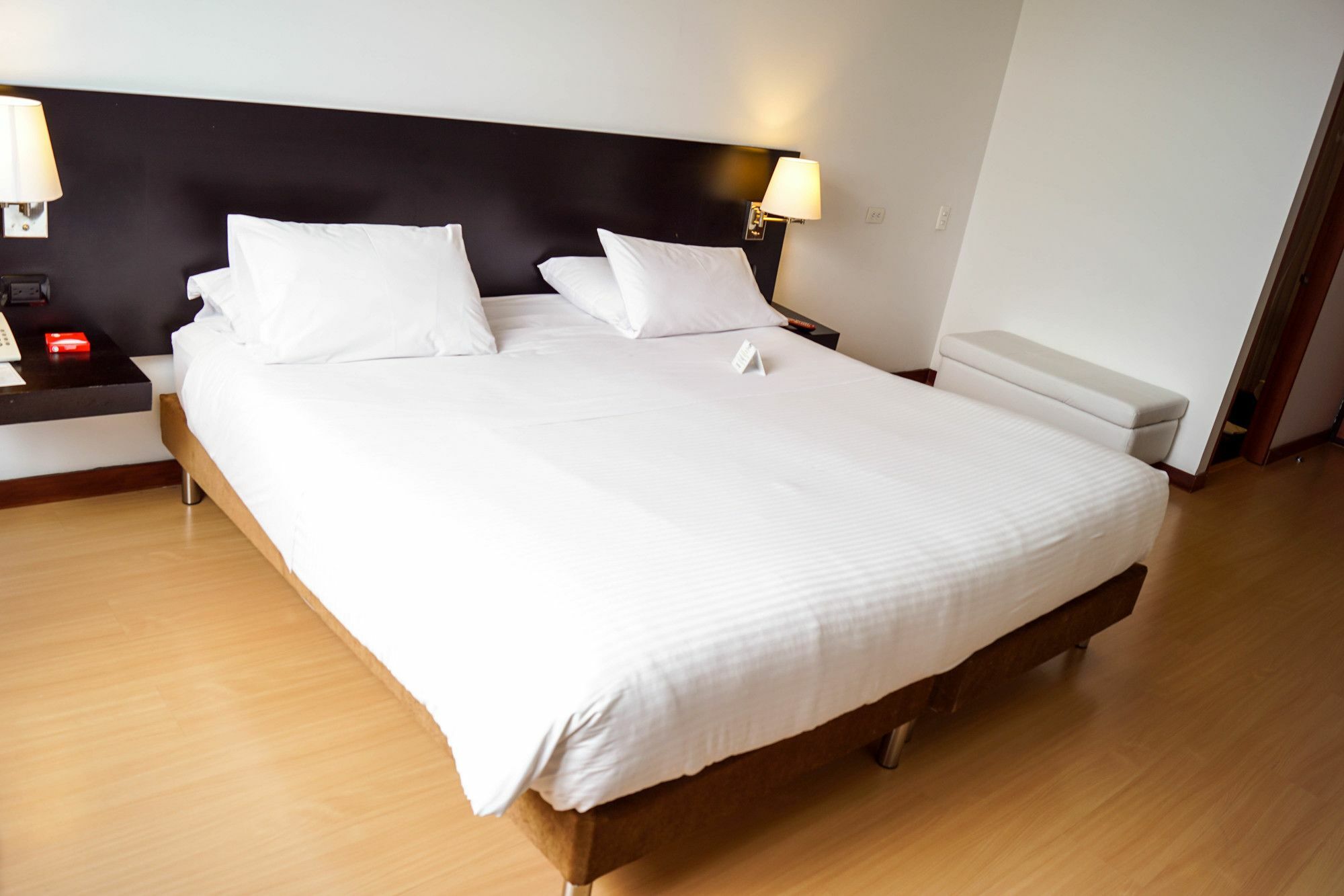 Hotel Factory 4*
