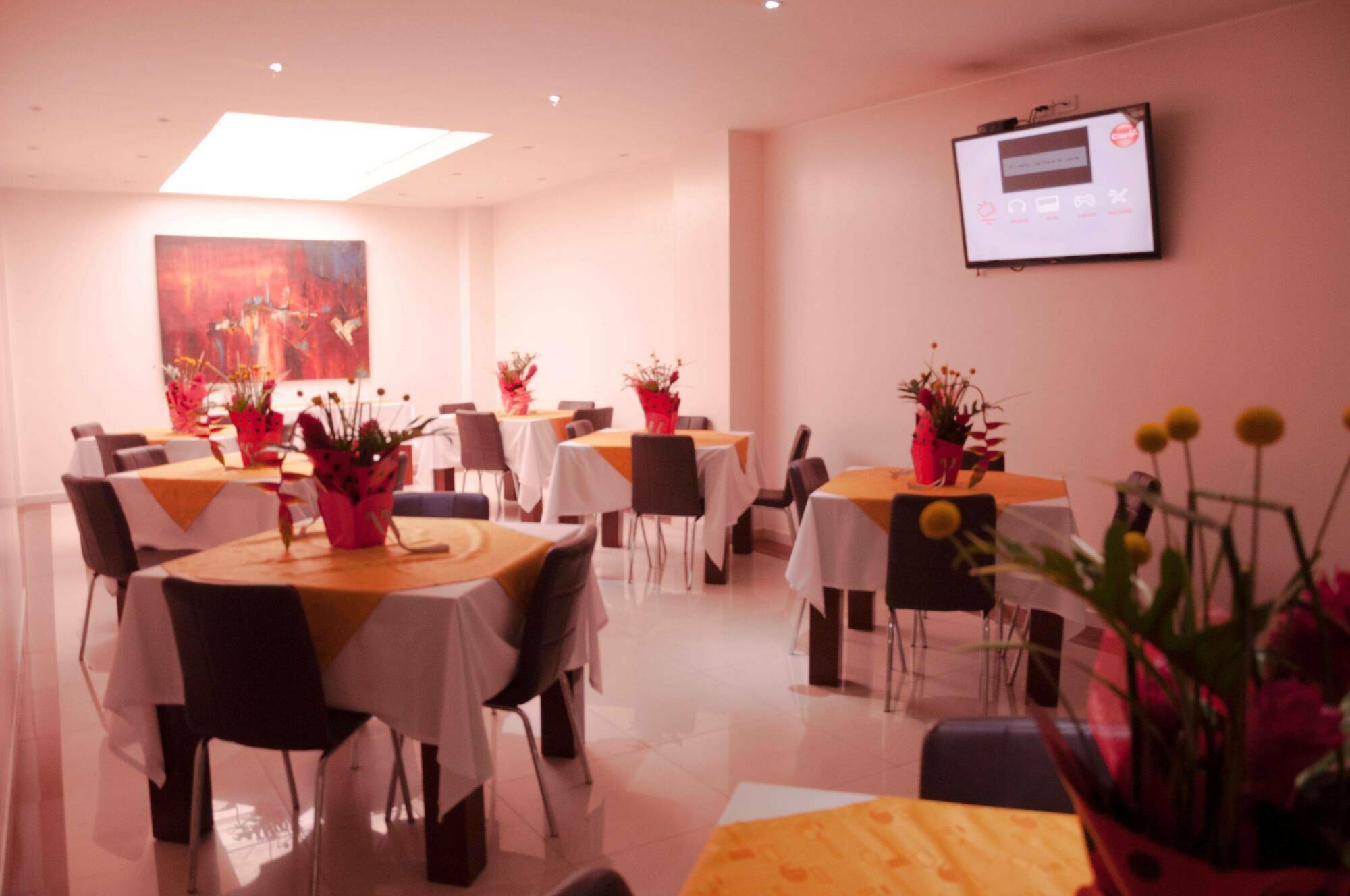 Dorado Gold Airport Hotel 3*