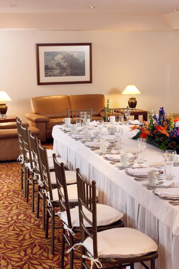 Apartahotel Estelar - La Fontana Bogotá