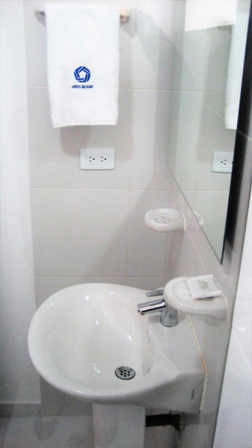 Kalos Meraki Apartasuites
