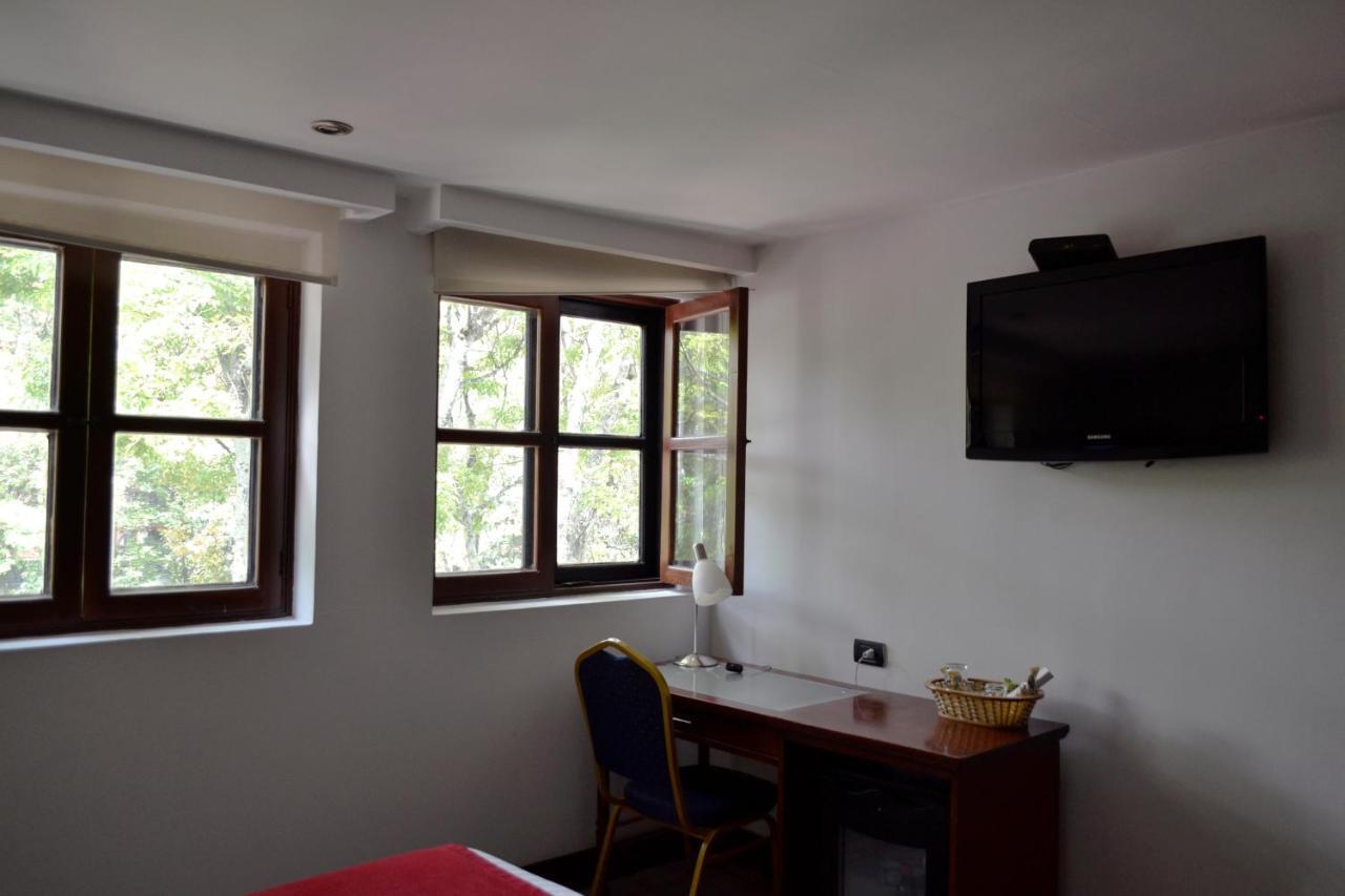 Hotel Virrey Park
