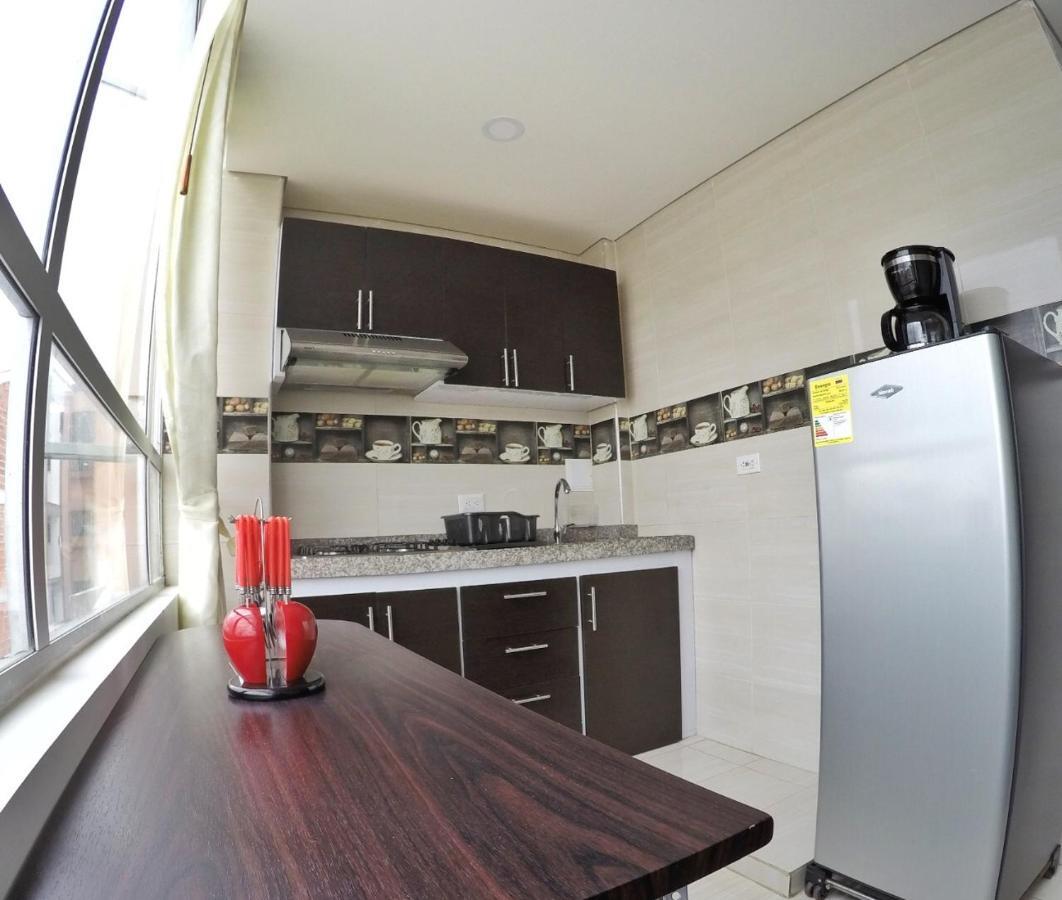 Apartamento Living 51 *
