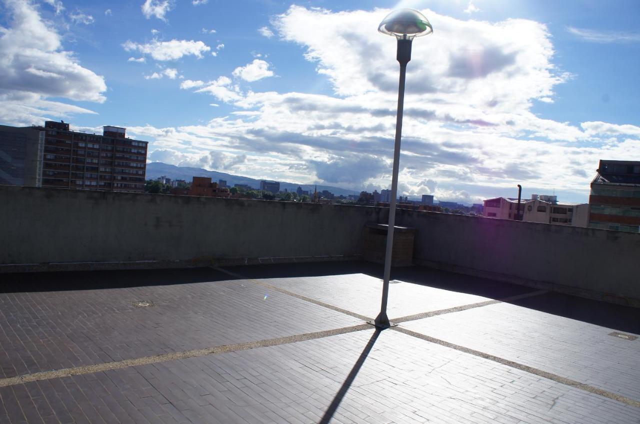 Apartaestudio Chapinero Cra 13 #48 50 Con Garaje