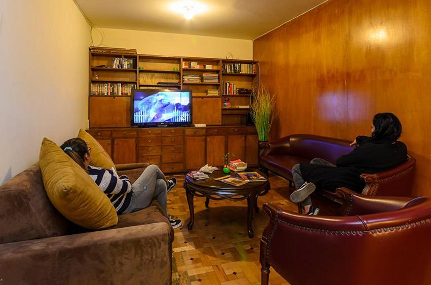 Hostal La Pinta *