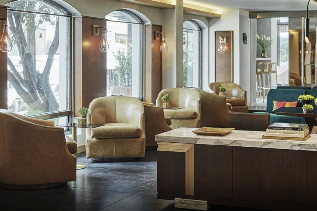 Four Seasons Hotel