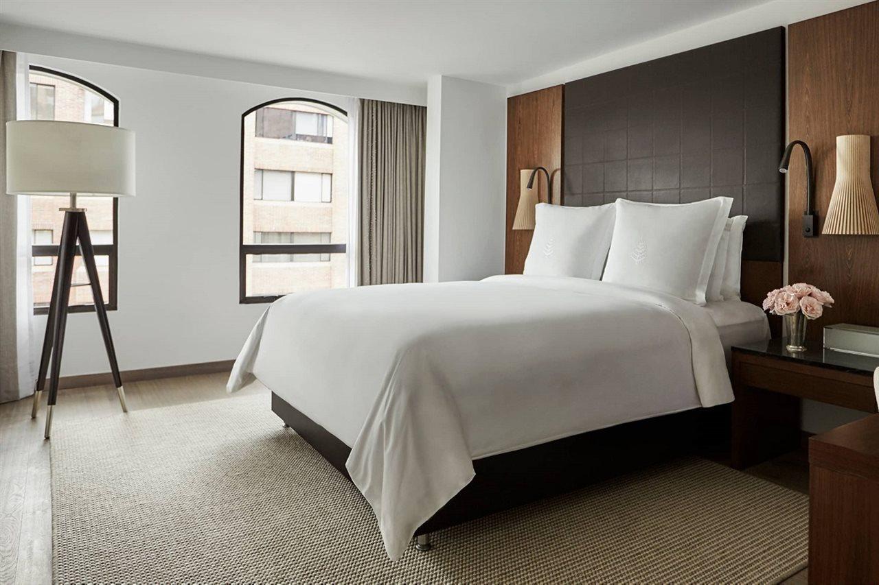 Four Seasons Hotel