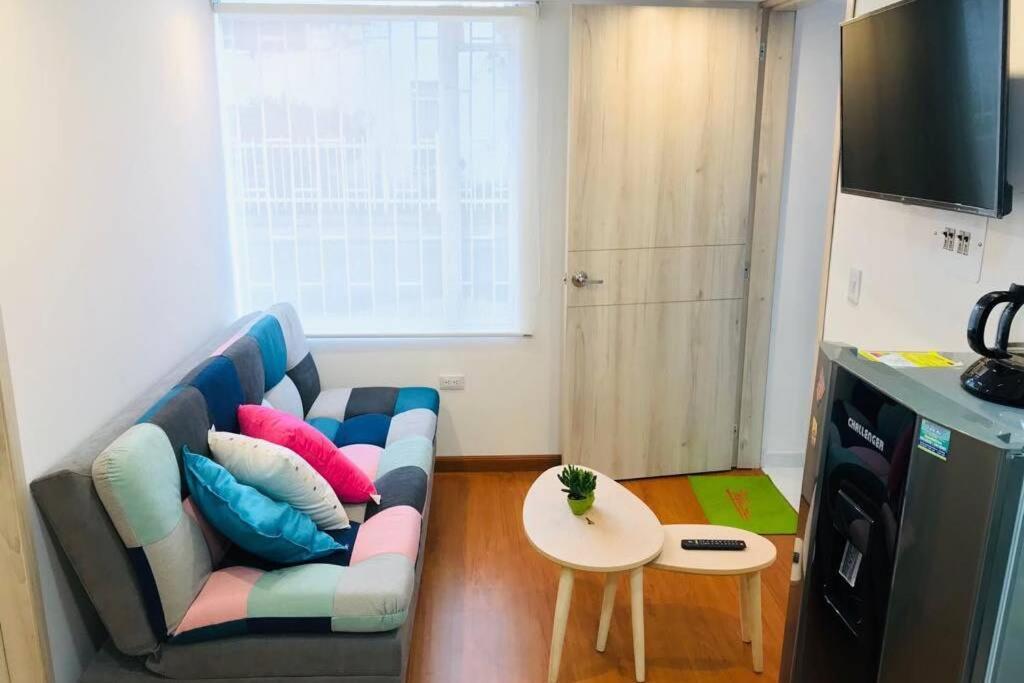 Apartamento Apto1 Nuevo Corferias, Agora , Embajada, G12,un