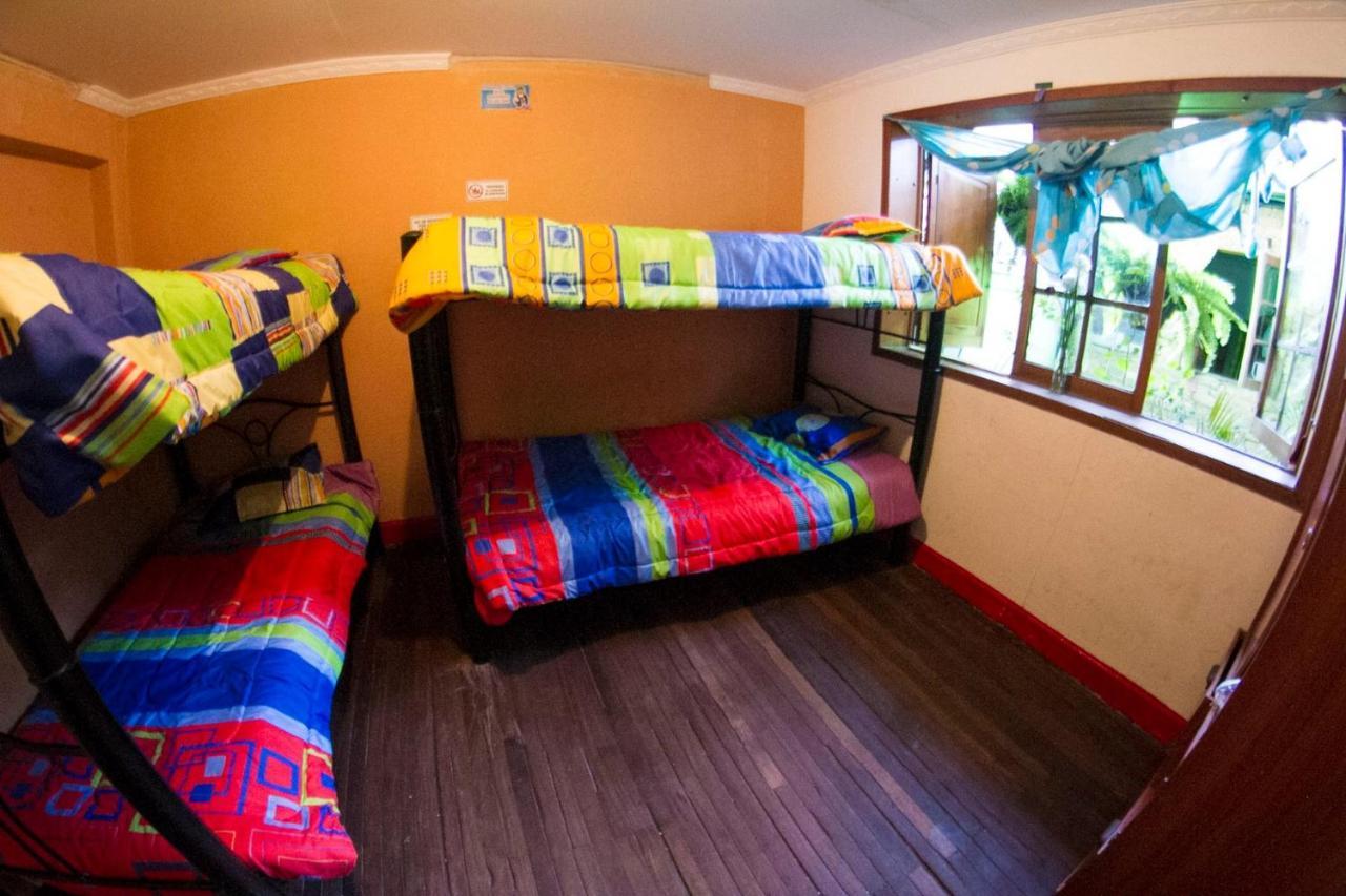 Pensión Casa Locombia *