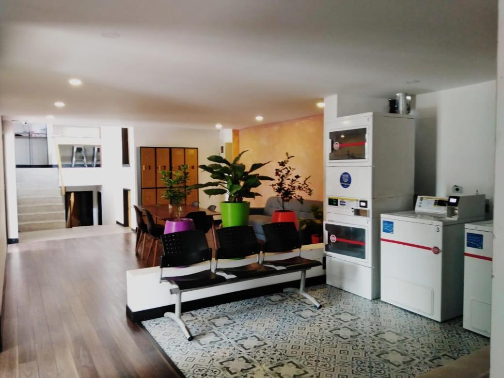 - - Amoblados Chapinero Las Mandarinas - Coworking Hostal