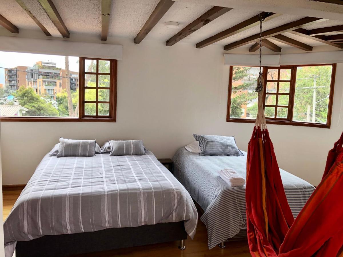 Casa Amarilla