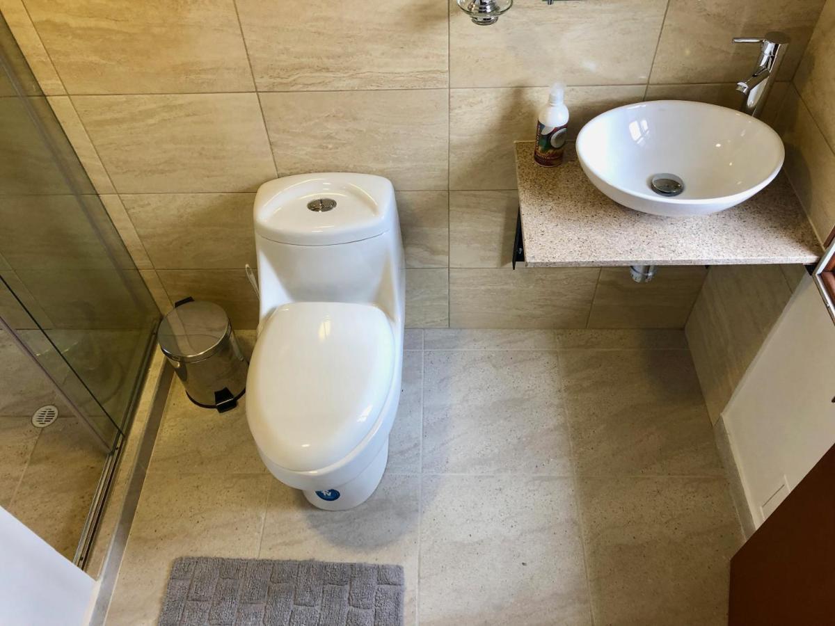 Casa Amarilla Hostal