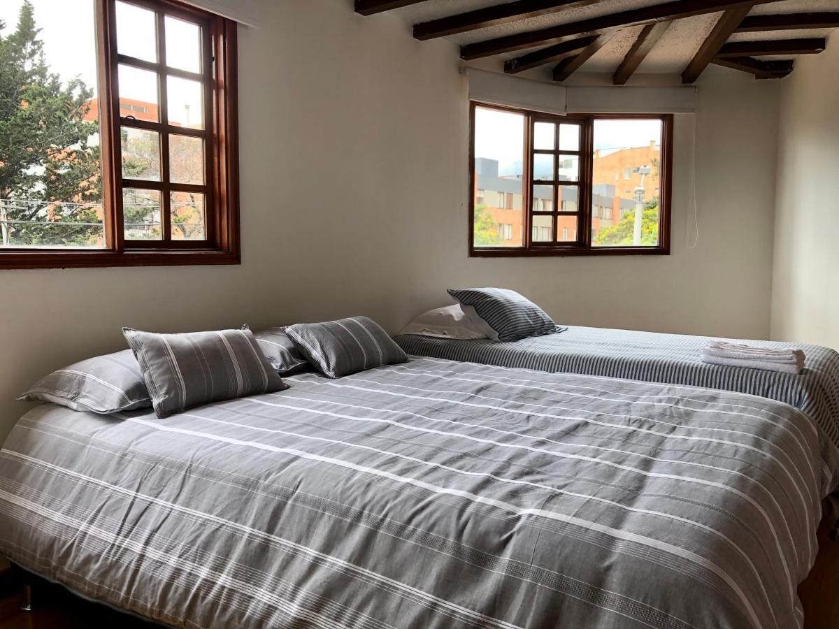 Casa Amarilla