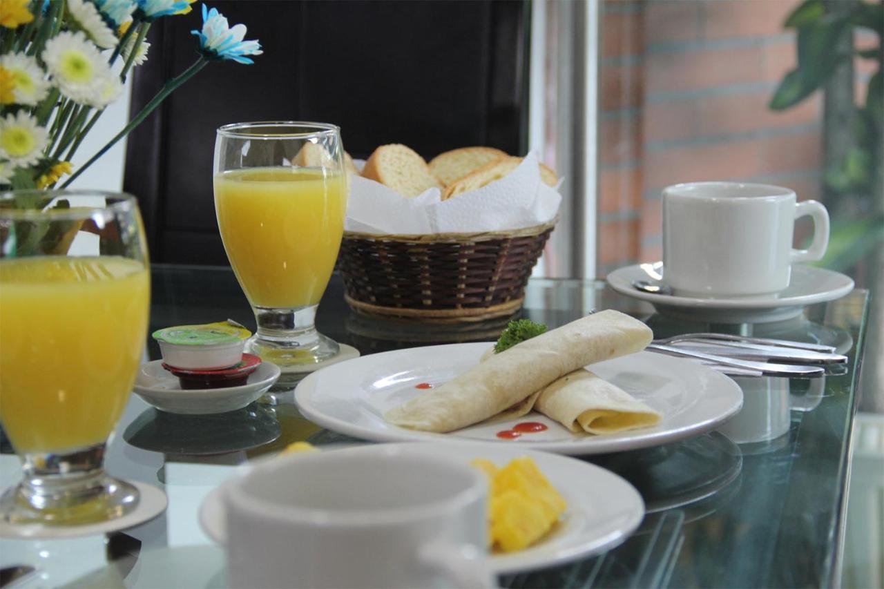 Santafe Real Hotel 4*
