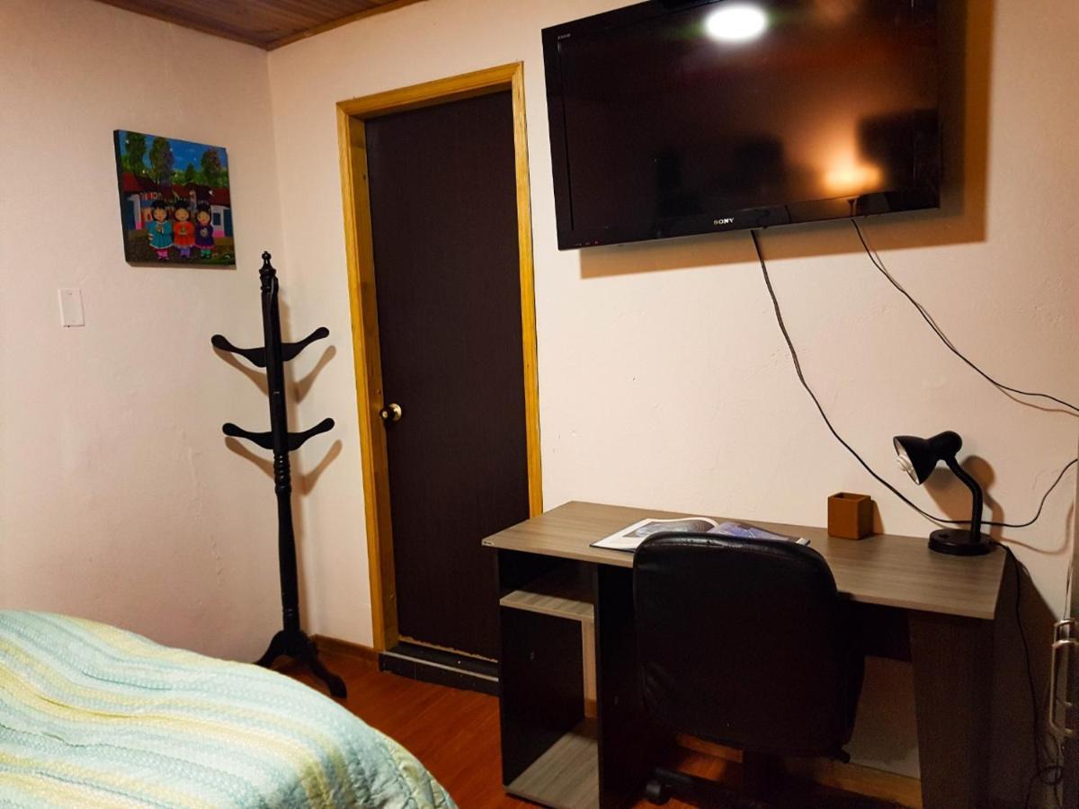 Casa Martica Hostal *