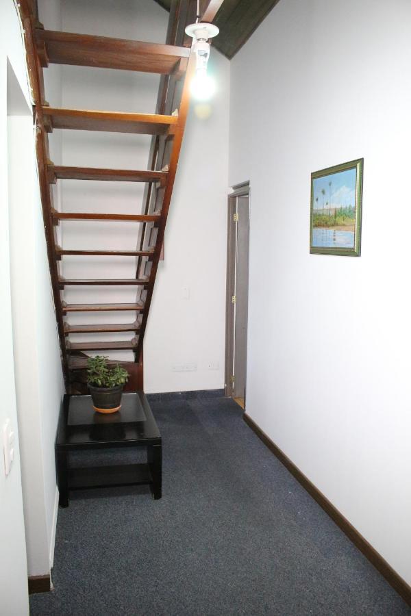 Pensión Sary House 3*