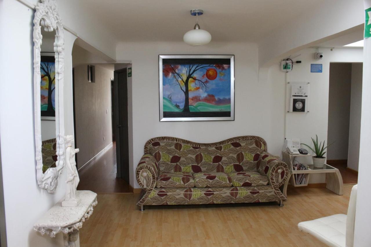 Pensión Sary House