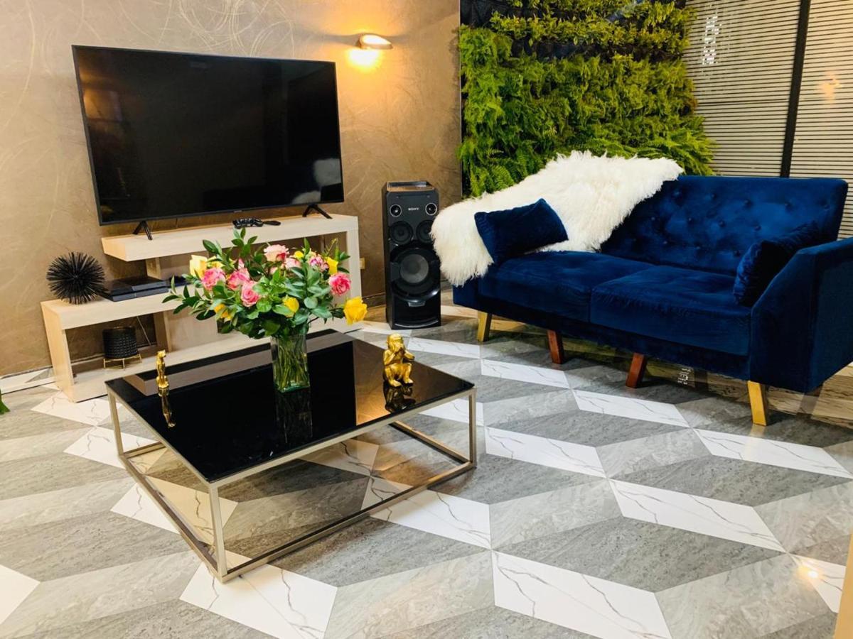 Ml Boutique 4*