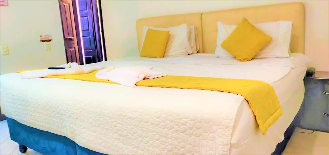 Zafiro Boutique Hotel 3*
