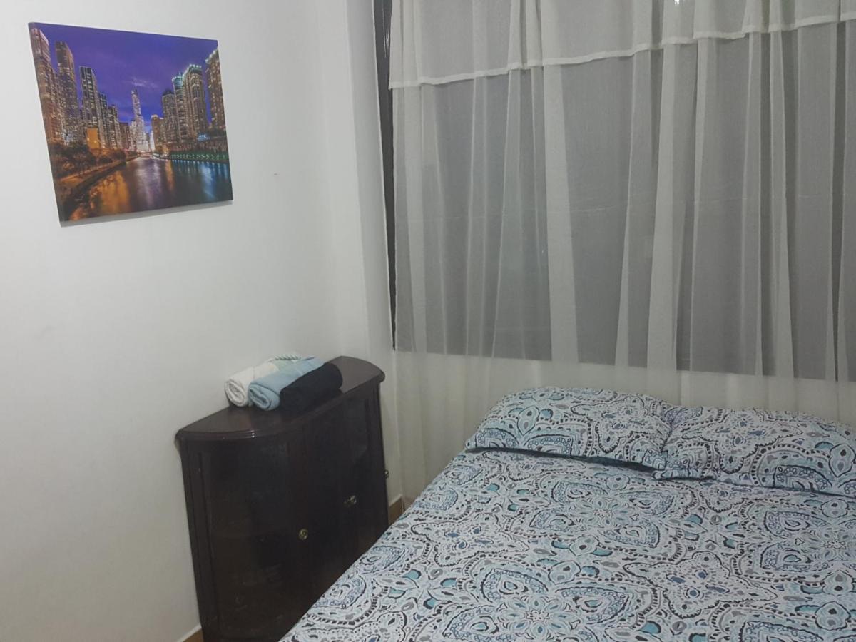 Cerca Aeropuerto, Fotos Y Huellas Visa Americana, Embajada Eeuu Apartamento Bogotá