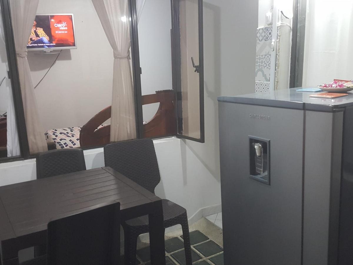 Cerca Aeropuerto, Fotos Y Huellas Visa Americana, Embajada Eeuu Apartamento Bogotá