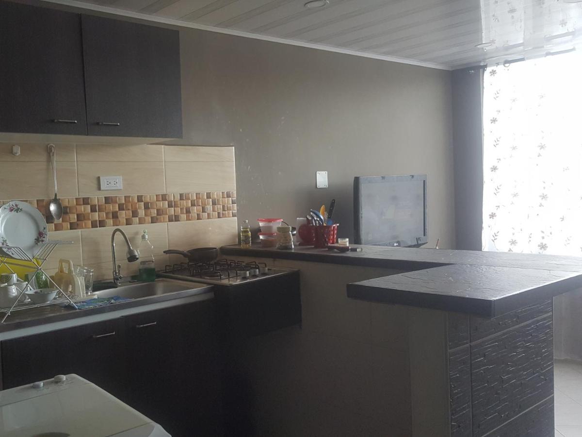Cerca Aeropuerto, Fotos Y Huellas Visa Americana, Embajada Eeuu Apartamento *