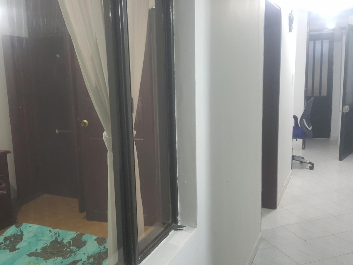 Cerca Aeropuerto, Fotos Y Huellas Visa Americana, Embajada Eeuu Apartamento Bogotá