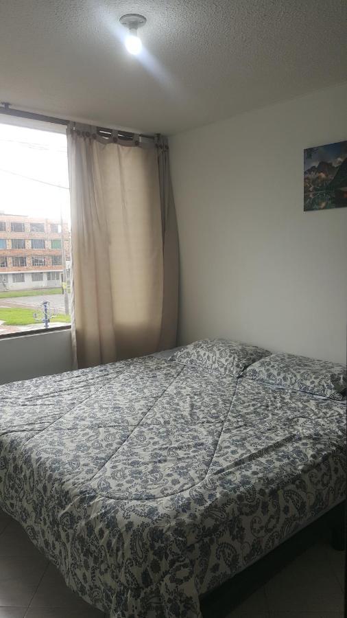 Apartamento Cerca Aeropuerto, Fotos Y Huellas Visa Americana, Embajada Eeuu *