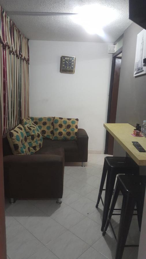 Apartamento Cerca Aeropuerto, Fotos Y Huellas Visa Americana, Embajada Eeuu Bogotá
