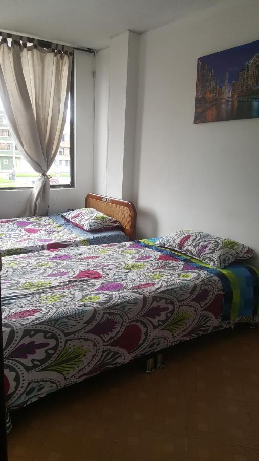 Cerca Aeropuerto, Fotos Y Huellas Visa Americana, Embajada Eeuu Apartamento