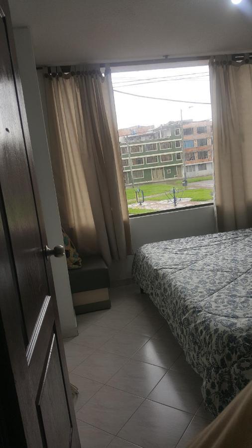 Apartamento Cerca Aeropuerto, Fotos Y Huellas Visa Americana, Embajada Eeuu