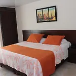 Hoteles Bogotá Inn Teatro La Castellana Group