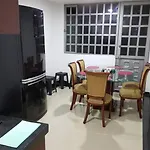 Alcoba con baño privado cerca al aeropuerto