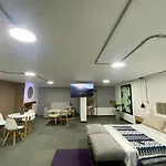 Home76 Apartments