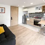 Apartaestudios Modernos Y Exclusivos En Bogota, Colombia