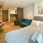 Apartaestudios Modernos Y Exclusivos En Bogota, Colombia