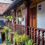 Casa Reina Hostel
