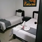 Hotel Laguna 24