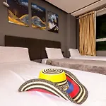 Hotel Htl