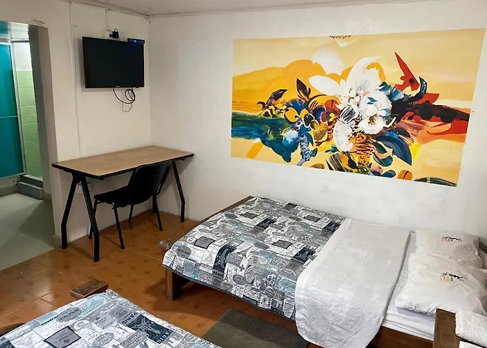 Hostal Chorro De Quevedo