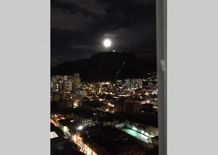1902 - Increíble Apto con Vista a la Ciudad