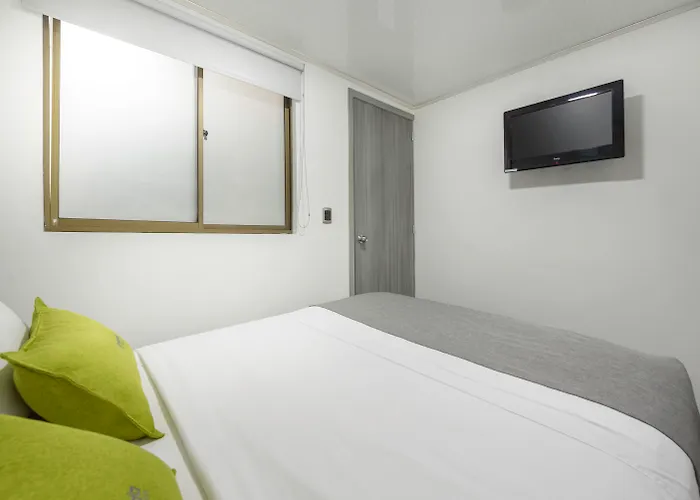 Ayenda 1024 Agora Inn Hotel